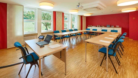 Tagungshaus Schmerlenbach Tagungsraum Seminarraum Tagungen