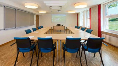Tagungsraum Hotel Seminar Beamer Schmerlenbach